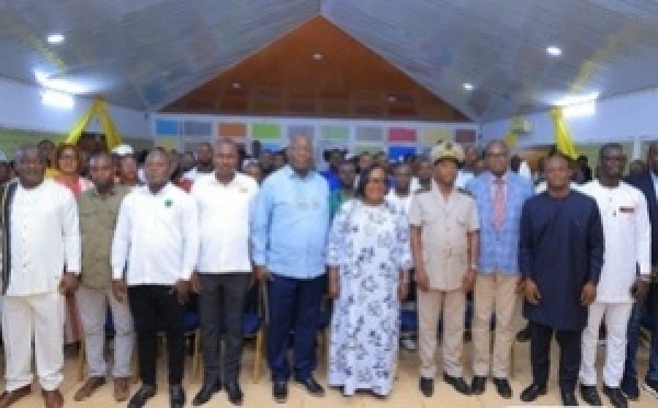 Cavally / Dialogue intergénérationnel : Anne Désirée Ouloto-Lamizana mobilise la jeunesse autour du développement