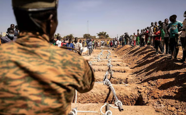 Burkina Faso : au moins 28 morts dans l’attaque d’une base militaire à Bagmoussa