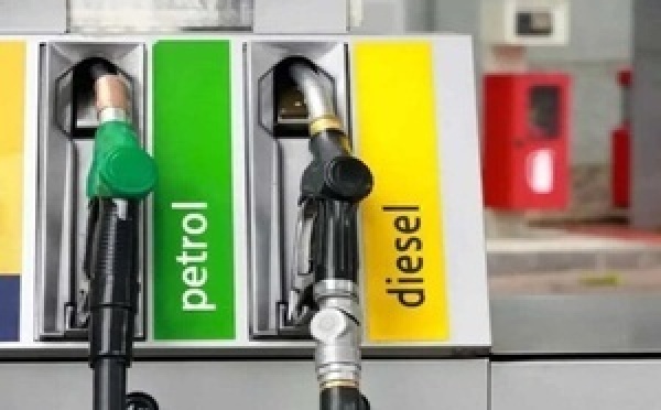 Flambée du pétrole : la Gambie ajuste ses prix à la pompe