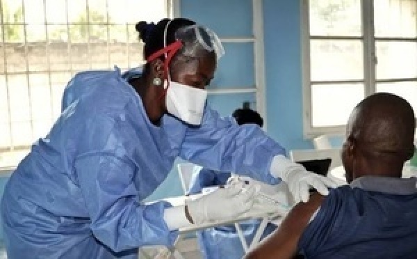 : RDC : grève annoncée des médecins en pleine recrudescence d’Ebola