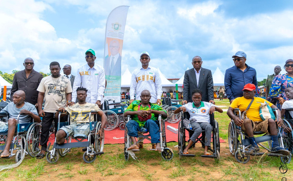 Protection sociale : à Abengourou, Adama Kamara appelle les populations à cotiser pour renforcer la solidarité nationale