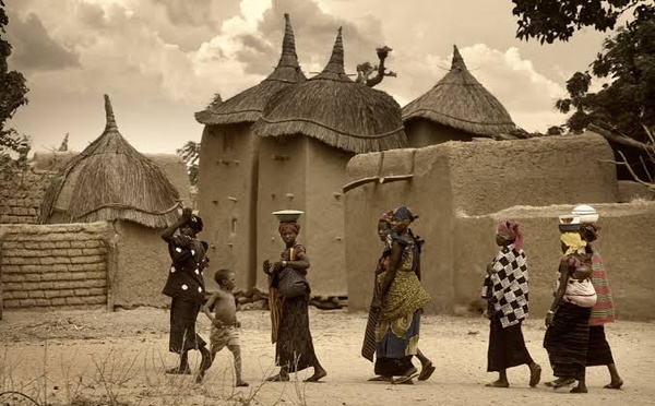 Mali : dans le pays dogon, des milliers de déplacés rentrent à Bankass sous conditions