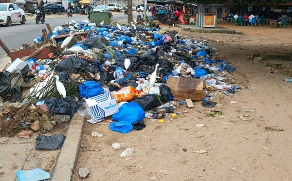 Côte d’Ivoire : Abidjan produit 5 000 tonnes de déchets par jour, alerte le gouvernement