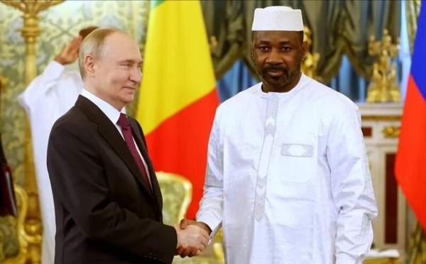 Mali-Russie : Goïta et Poutine renforcent leur coordination sécuritaire au Sahel