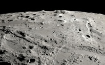 Artemis II explore la face cachée de la Lune