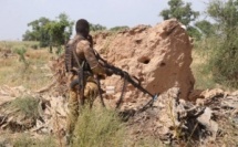 Burkina Faso : le gouvernement prépare une réserve de 100.000 hommes pour appuyer ses forces armées